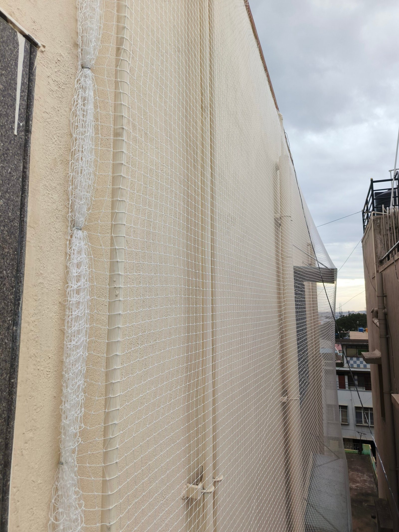 Apartment Bird Net